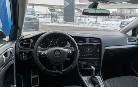 Volkswagen Golf VII, 2019 год, 1 749 000 рублей, 12 фотография