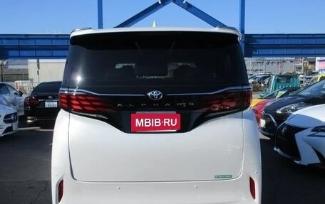 Toyota Alphard, 2024 год, 5 730 000 рублей, 2 фотография