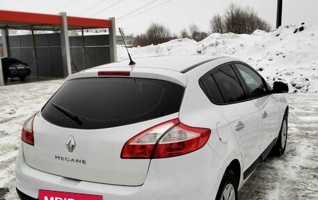 Renault Megane III, 2013 год, 860 000 рублей, 3 фотография