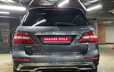 Mercedes-Benz M-Класс, 2012 год, 2 950 000 рублей, 4 фотография