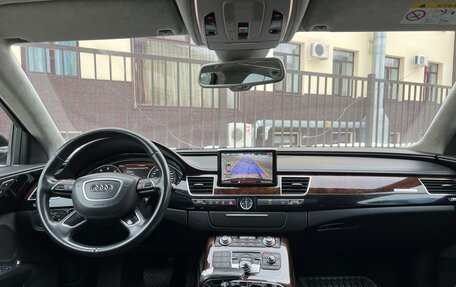 Audi A8, 2014 год, 4 100 000 рублей, 24 фотография