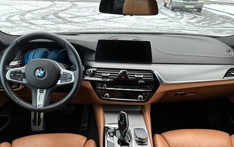 BMW 5 серия, 2017 год, 3 990 000 рублей, 15 фотография