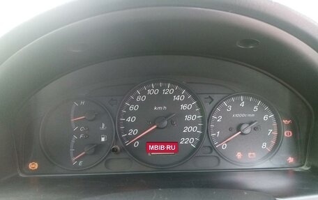 Mazda 323, 2001 год, 450 000 рублей, 7 фотография