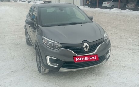 Renault Kaptur I рестайлинг, 2018 год, 1 680 000 рублей, 8 фотография
