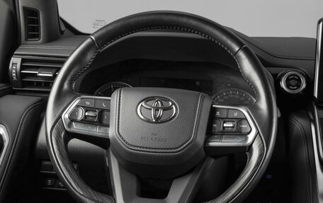 Toyota Land Cruiser, 2021 год, 12 499 000 рублей, 15 фотография