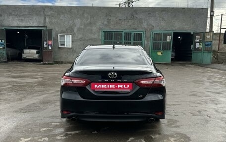 Toyota Camry, 2018 год, 3 000 000 рублей, 4 фотография