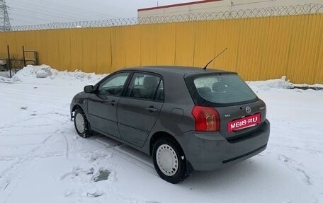 Toyota Corolla, 2005 год, 645 000 рублей, 5 фотография