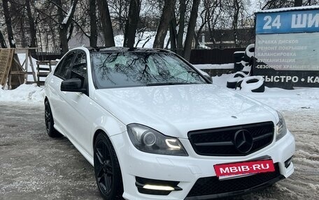 Mercedes-Benz C-Класс, 2012 год, 1 500 000 рублей, 3 фотография