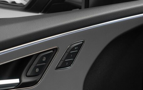 Audi Q8 I, 2022 год, 11 000 000 рублей, 15 фотография