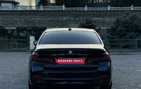 BMW 5 серия, 2022 год, 5 750 000 рублей, 2 фотография