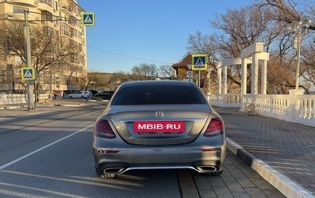 Mercedes-Benz E-Класс, 2019 год, 4 350 000 рублей, 5 фотография