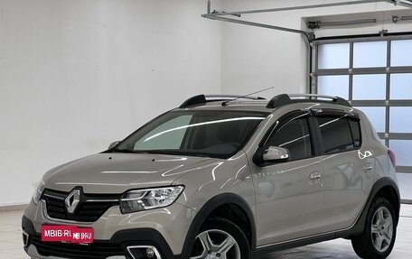 Renault Sandero II рестайлинг, 2019 год, 1 435 000 рублей, 1 фотография