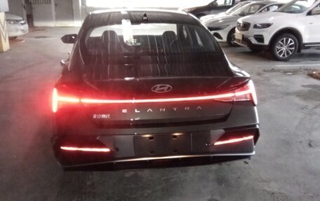 Hyundai Elantra, 2023 год, 1 895 000 рублей, 3 фотография