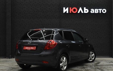 KIA cee'd I рестайлинг, 2009 год, 850 000 рублей, 7 фотография