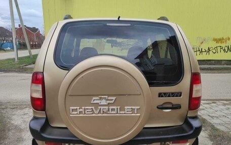 Chevrolet Niva I рестайлинг, 2005 год, 490 000 рублей, 6 фотография