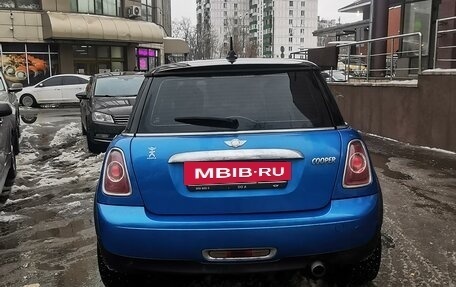 MINI Hatch, 2011 год, 1 070 000 рублей, 5 фотография