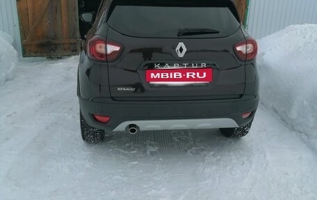 Renault Kaptur I рестайлинг, 2019 год, 1 700 000 рублей, 5 фотография