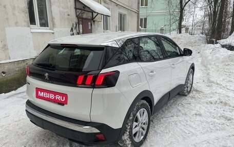 Peugeot 3008 II, 2018 год, 1 980 000 рублей, 4 фотография