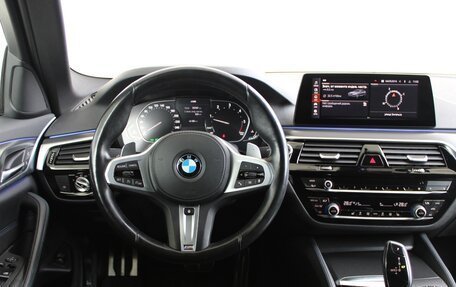 BMW 5 серия, 2020 год, 5 390 000 рублей, 10 фотография