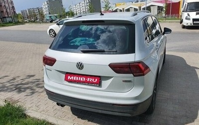 Volkswagen Tiguan II, 2018 год, 2 650 000 рублей, 1 фотография