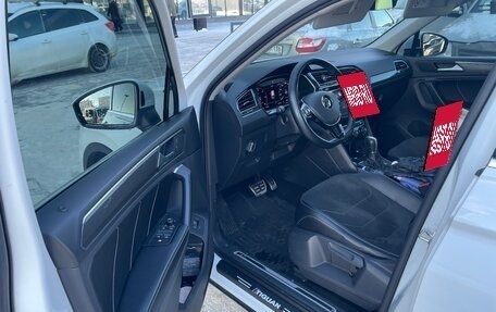 Volkswagen Tiguan II, 2018 год, 3 195 000 рублей, 7 фотография