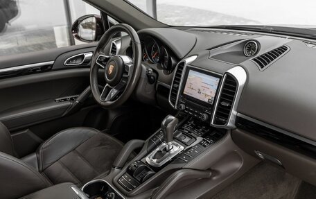 Porsche Cayenne III, 2018 год, 5 800 000 рублей, 33 фотография