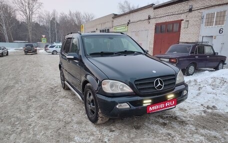 Mercedes-Benz M-Класс, 2001 год, 950 000 рублей, 2 фотография