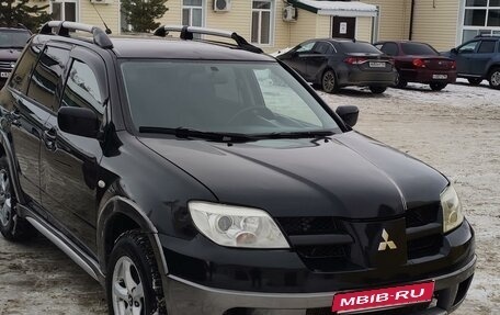 Mitsubishi Outlander III рестайлинг 3, 2006 год, 710 000 рублей, 1 фотография