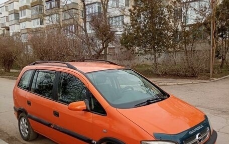 Opel Zafira A рестайлинг, 2005 год, 520 000 рублей, 2 фотография