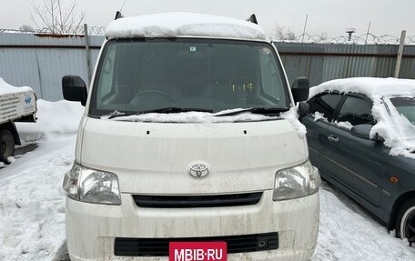 Toyota Lite Ace VI, 2018 год, 2 100 000 рублей, 2 фотография