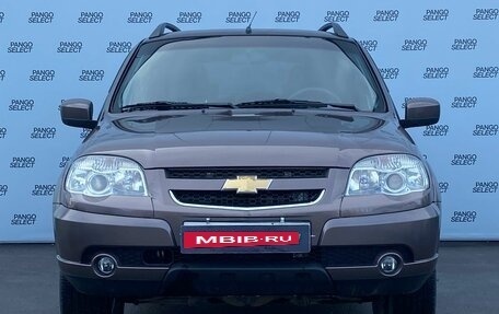 Chevrolet Niva I рестайлинг, 2015 год, 870 000 рублей, 2 фотография