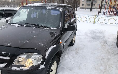 Chevrolet Niva I рестайлинг, 2011 год, 600 000 рублей, 10 фотография