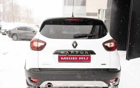 Renault Kaptur I рестайлинг, 2018 год, 1 931 000 рублей, 4 фотография