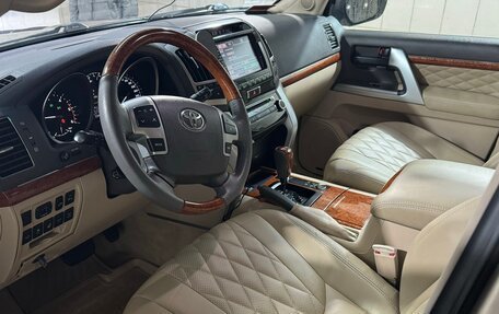 Toyota Land Cruiser 200, 2013 год, 5 000 000 рублей, 9 фотография