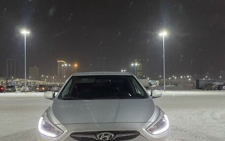 Hyundai Solaris II рестайлинг, 2013 год, 890 000 рублей, 2 фотография