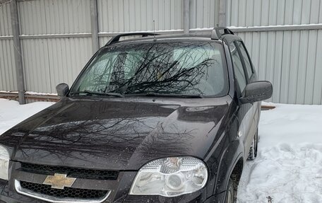 Chevrolet Niva I рестайлинг, 2012 год, 630 000 рублей, 5 фотография