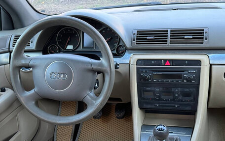 Audi A4, 2003 год, 697 000 рублей, 33 фотография