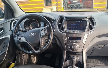 Hyundai Santa Fe III рестайлинг, 2018 год, 2 850 000 рублей, 6 фотография