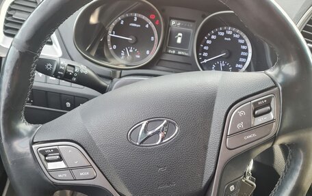 Hyundai Santa Fe III рестайлинг, 2018 год, 2 850 000 рублей, 8 фотография