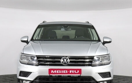 Volkswagen Tiguan II, 2020 год, 2 699 000 рублей, 2 фотография