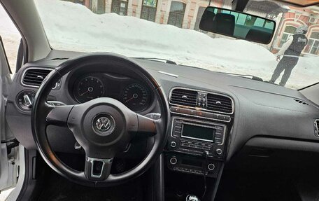 Volkswagen Polo VI (EU Market), 2014 год, 890 000 рублей, 2 фотография