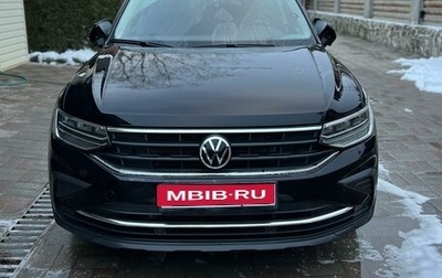 Volkswagen Tiguan II, 2020 год, 4 000 000 рублей, 1 фотография