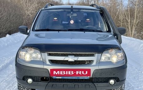 Chevrolet Niva I рестайлинг, 2014 год, 830 000 рублей, 3 фотография