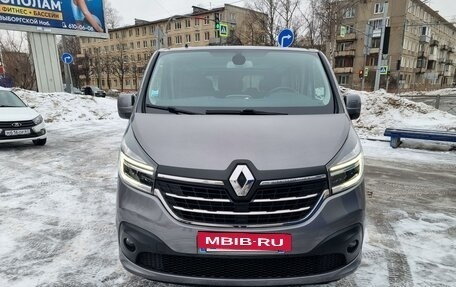 Renault Trafic, 2019 год, 3 200 000 рублей, 3 фотография