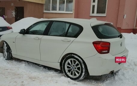 BMW 1 серия, 2011 год, 950 000 рублей, 3 фотография