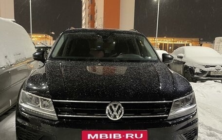 Volkswagen Tiguan II, 2020 год, 3 100 000 рублей, 2 фотография