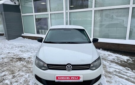Volkswagen Polo VI (EU Market), 2013 год, 760 000 рублей, 2 фотография