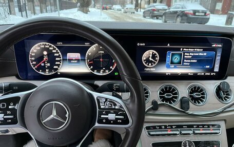 Mercedes-Benz E-Класс, 2019 год, 3 599 999 рублей, 4 фотография