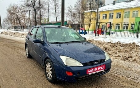 Ford Focus IV, 2001 год, 170 000 рублей, 3 фотография