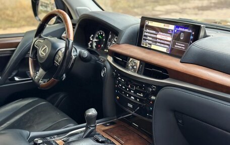 Lexus LX III, 2016 год, 8 100 000 рублей, 6 фотография